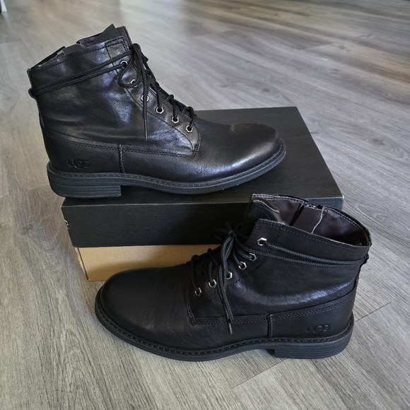 UGG Men's MorrisonLace-up Boots - Picture 1 of 12
